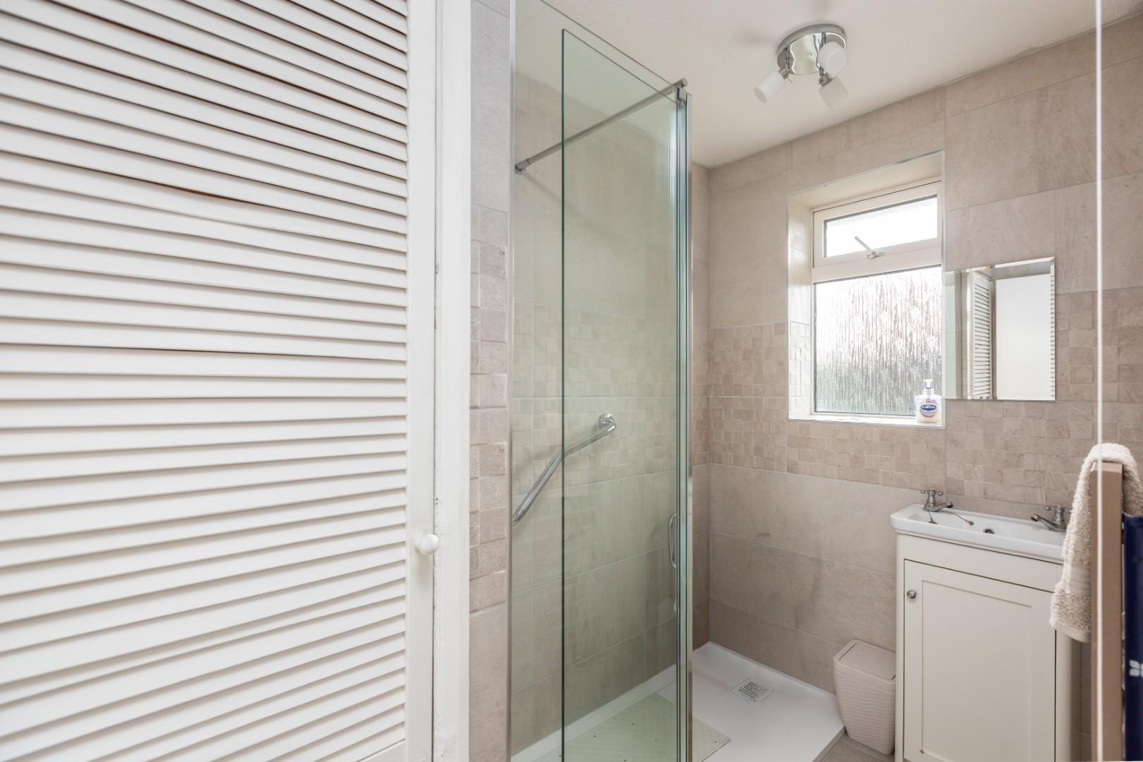 Browns Drive, Southgate, Pennard, Swansea, SA3 2AE
